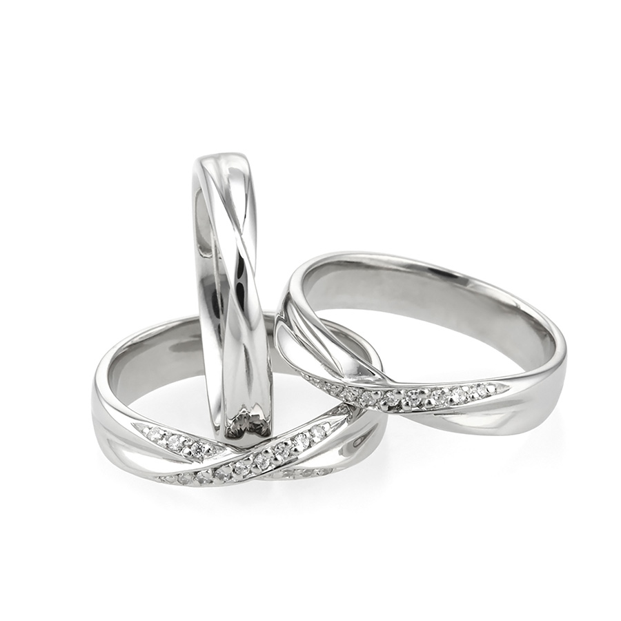 Contour wedding rings by Prism Design.