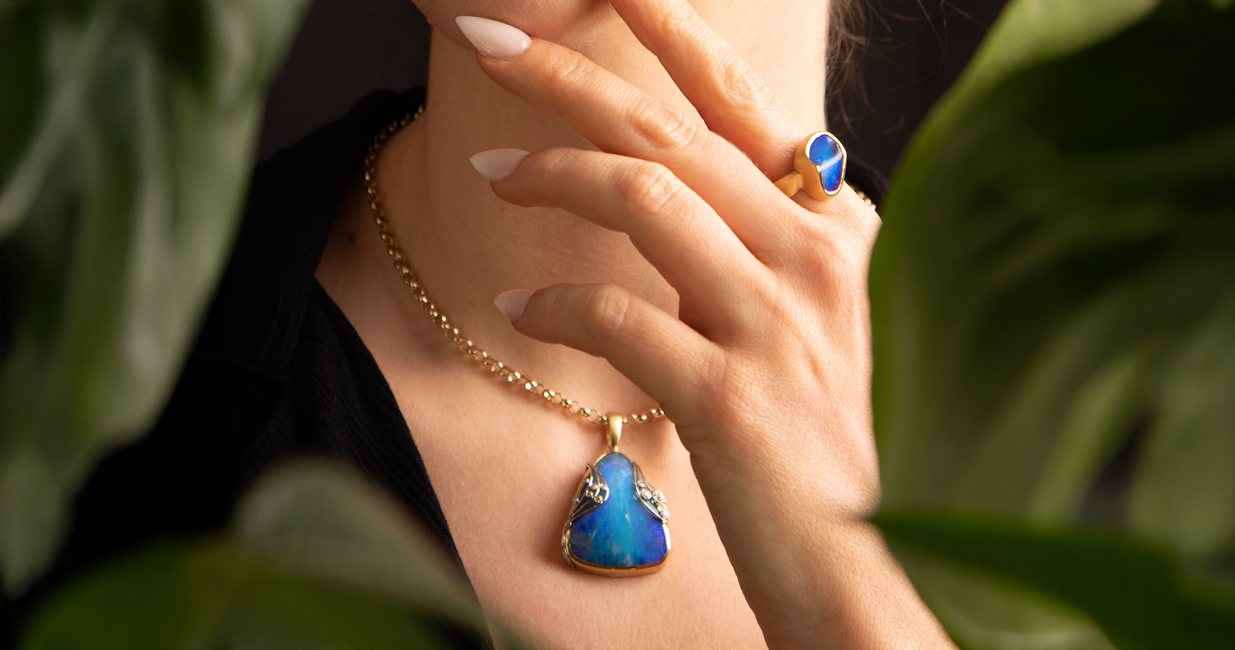 Elegant and unique boulder opal jewellery from Australia.